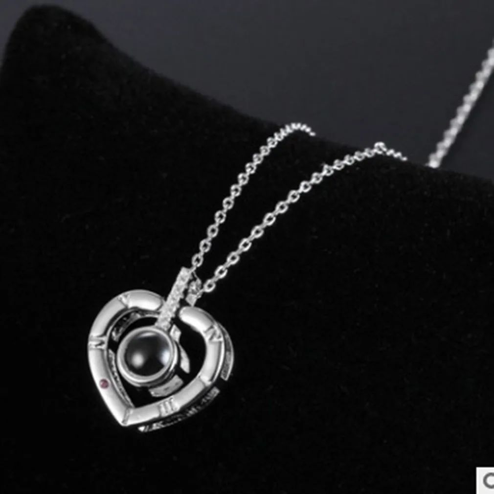 Colgante de corazón en plata "100 maneras de decir te amo" - Imagen 4